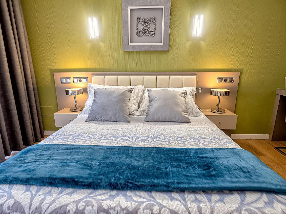 Hostal Real Аранхес Екстериор снимка