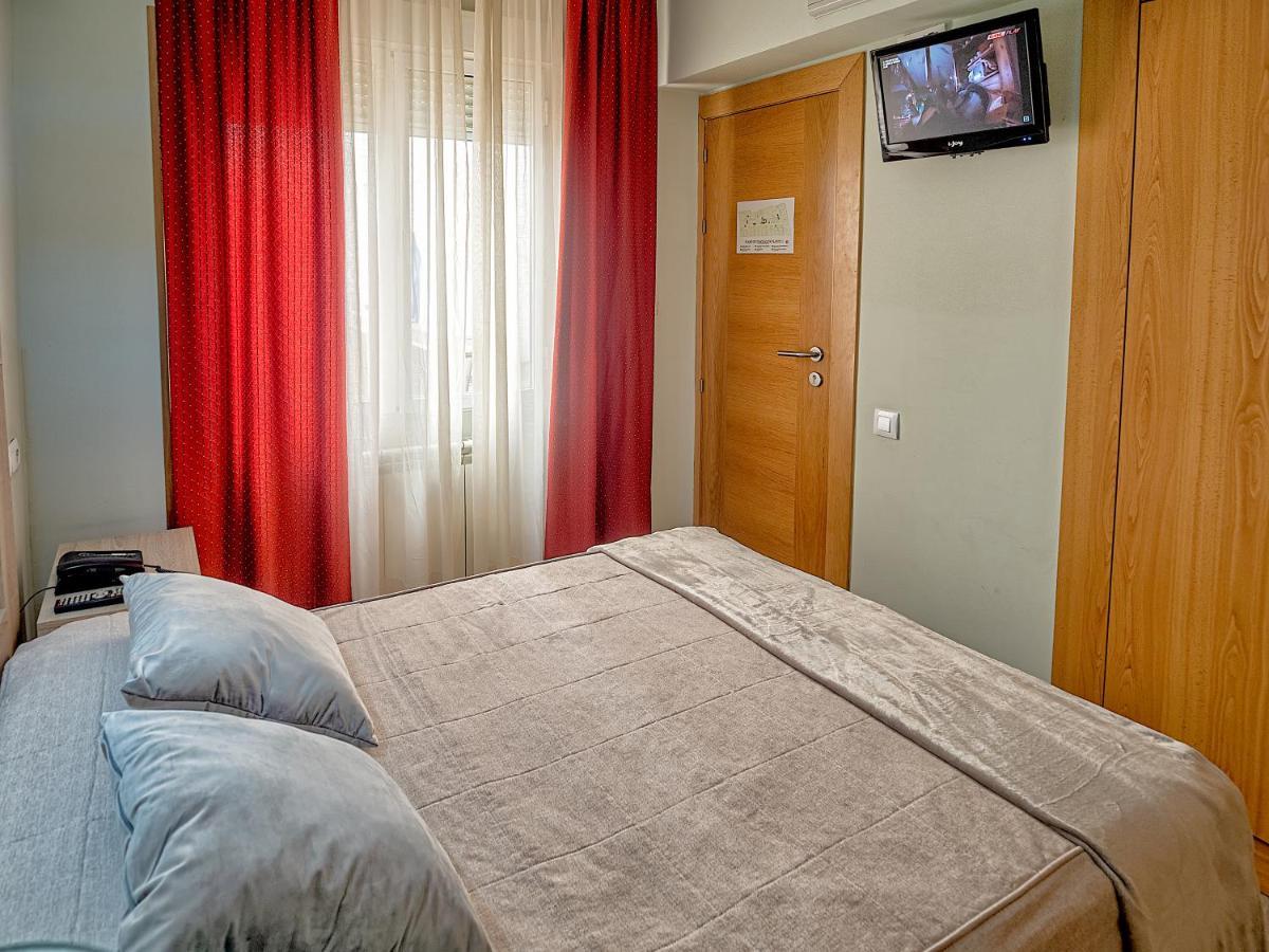 Hostal Real Аранхес Екстериор снимка