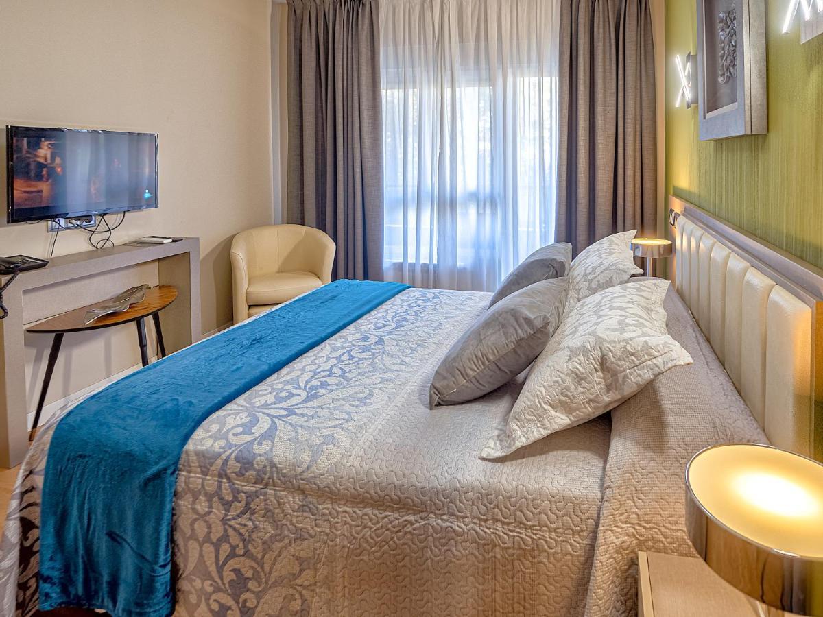 Hostal Real Аранхес Екстериор снимка
