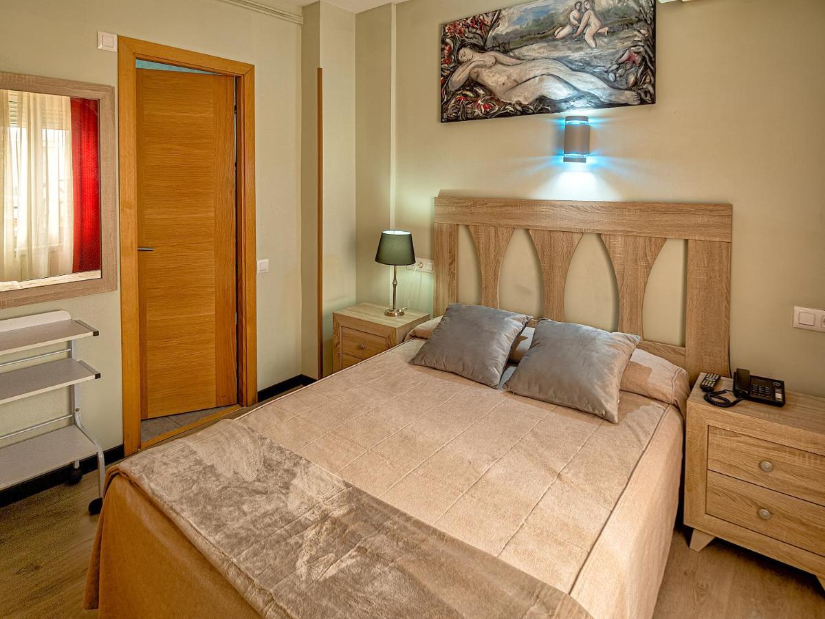 Hostal Real Аранхес Екстериор снимка