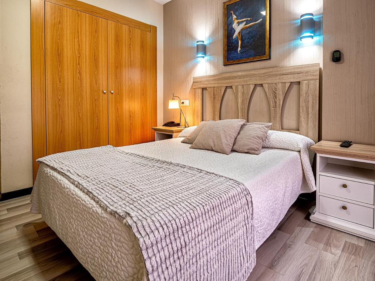 Hostal Real Аранхес Екстериор снимка