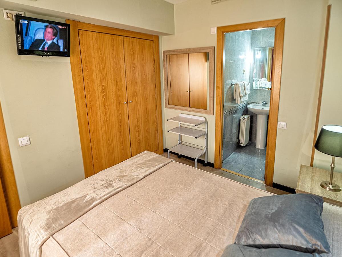 Hostal Real Аранхес Екстериор снимка