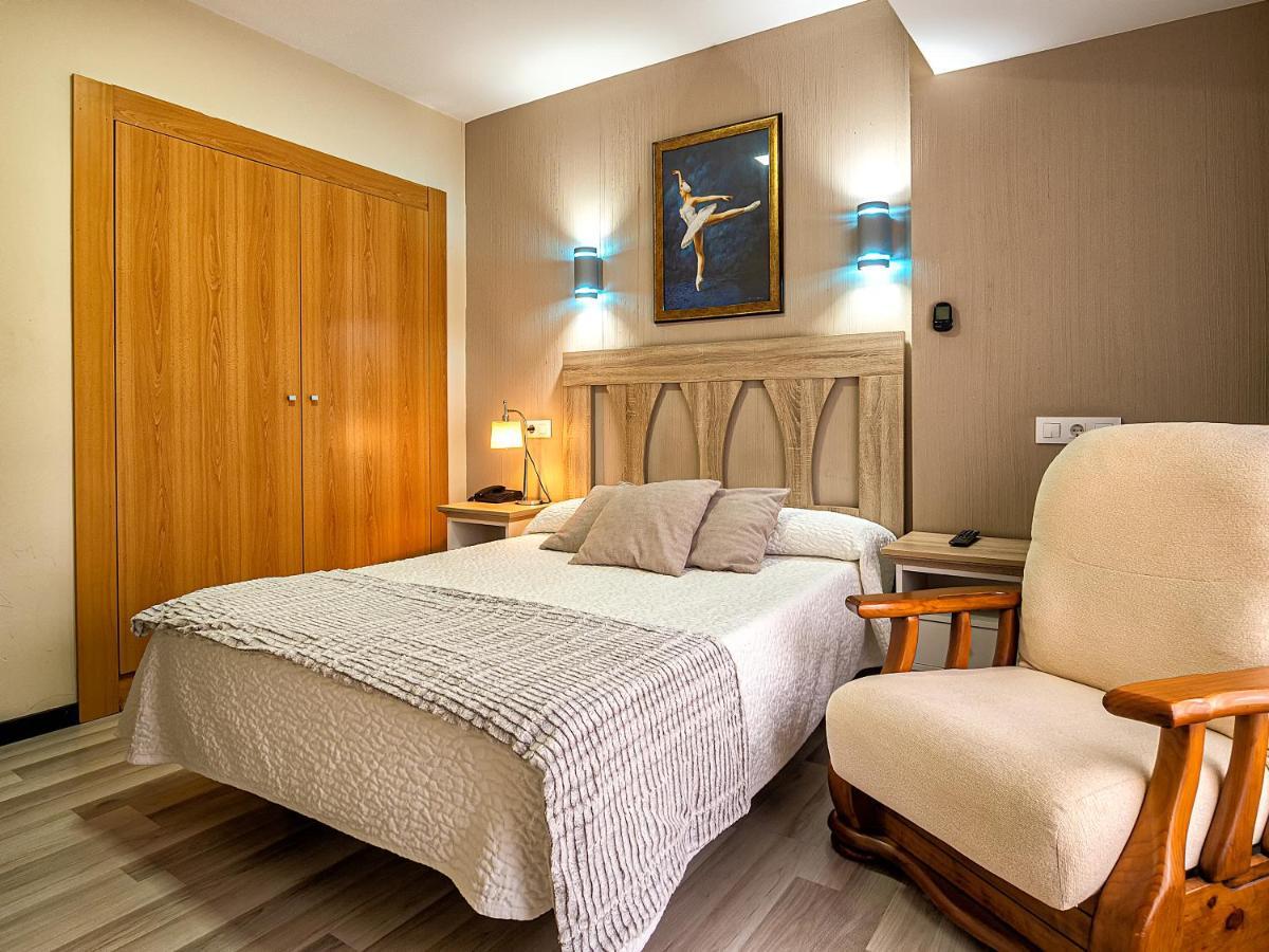 Hostal Real Аранхес Екстериор снимка